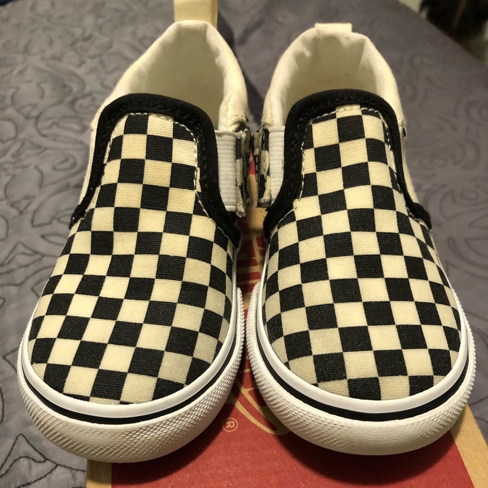 Unisex Slip On Vans